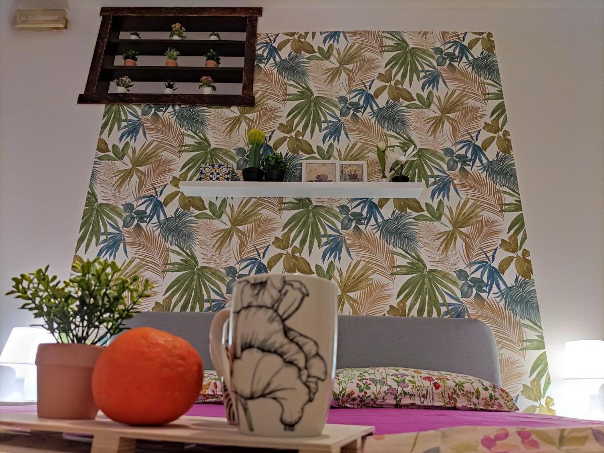 Ferienwohnung La Dimora Fiorita CTA Exterior foto